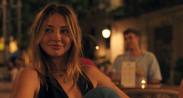 Madelyn Cline as Heather