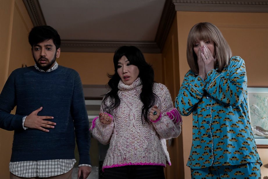 Sara (Vivian Bang), Rohan (Nik Dodani) and Liddy (Lisa Kudrow) in The Parenting. © Max
