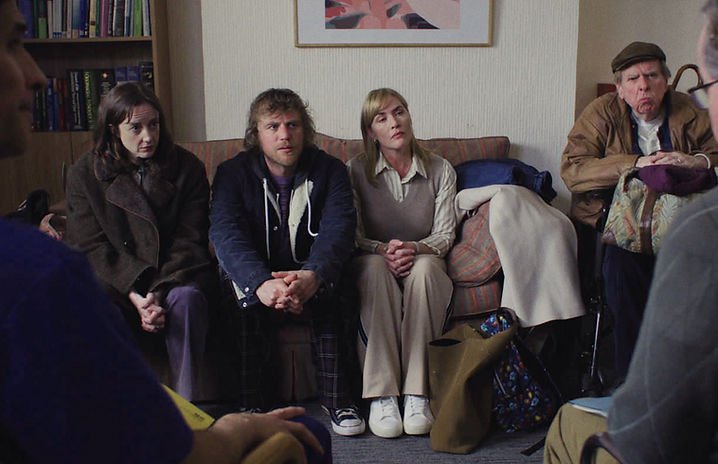 Andrea Riseborough, Johnny Flynn, Kate Winslet and Timothy Spall in Goodbye June. © Netflix
