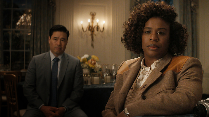 (L-R) Randall Park and Uzo Aduba in The Residence. © Netflix
