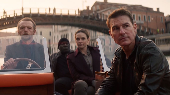 Simon Pegg, Ving Rhames, Rebecca Ferguson, and Tom Cruise © Paramount Pictures.