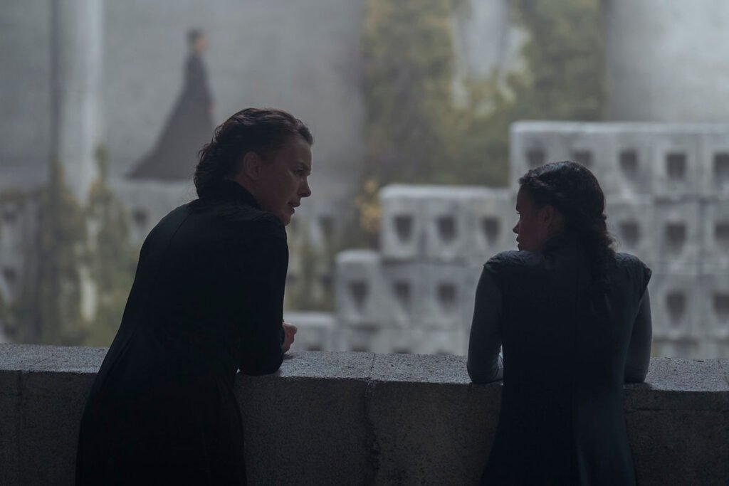 Dune: Prophecy, Mother Tula and Sister Lila