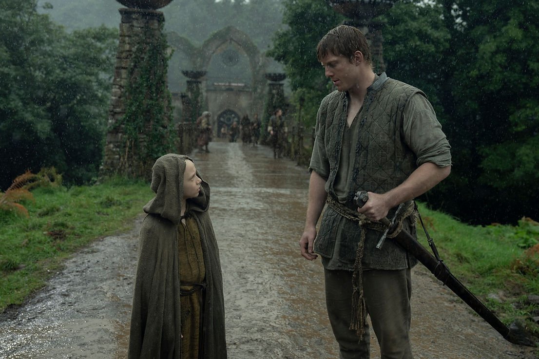 Dexter Sol Ansell as Egg and Peter Claffey as Ser Duncan the Tall in A Knight of the Seven Kingdoms © HBO
